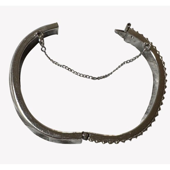 Vintage 1950's Silvertone Cuff Bracelet Clear Crystals Baguette Cut - Picture 5 of 6